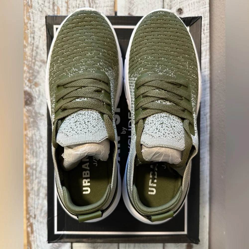 J/Slides Sneakers/Running Shoe - NIB